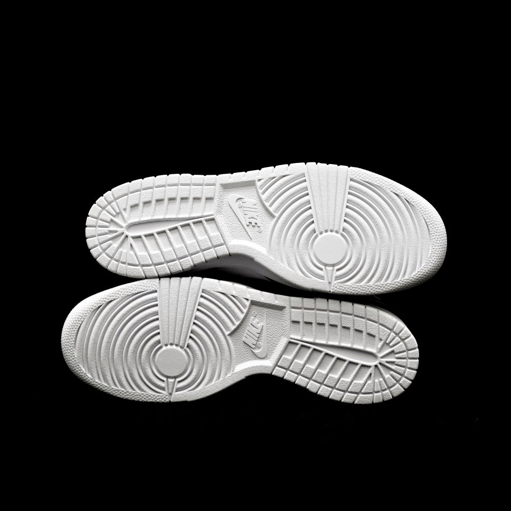 GLM - AMBUSH x DUNK HIGH Black & White Collaboration