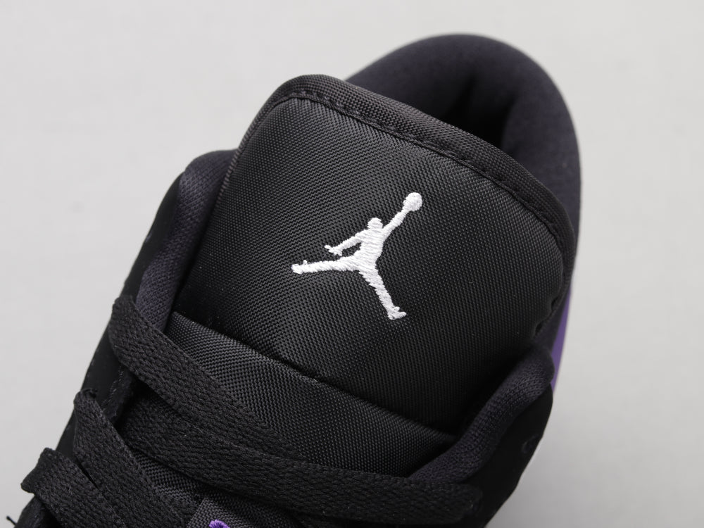 GLM - AJ1 Black and purple toes