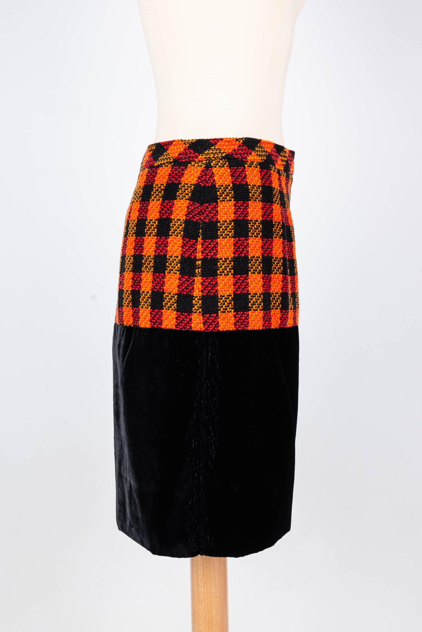 Ensemble de tailleur Chanel 1990's