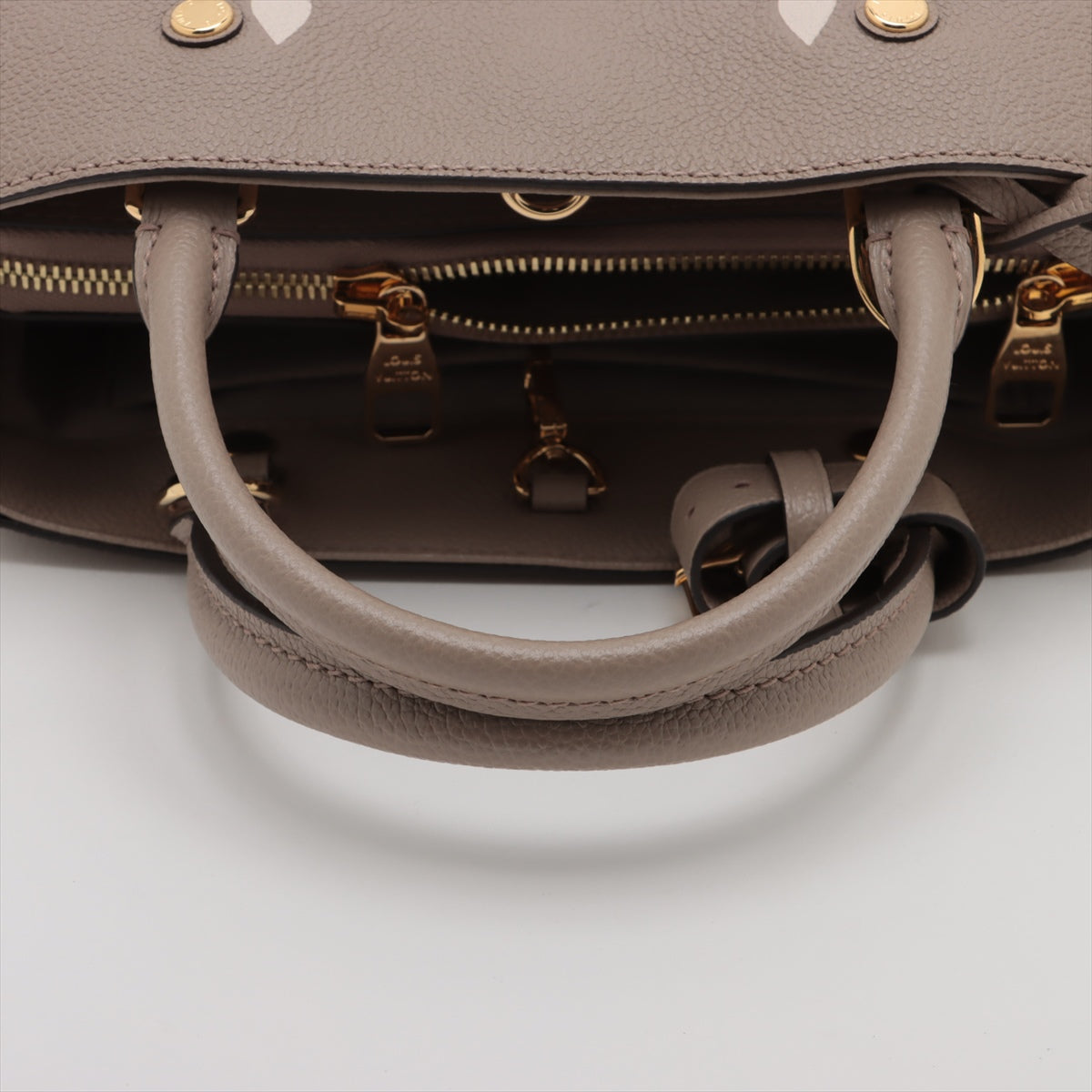 Louis Vuitton Monogram Montane BB M45489