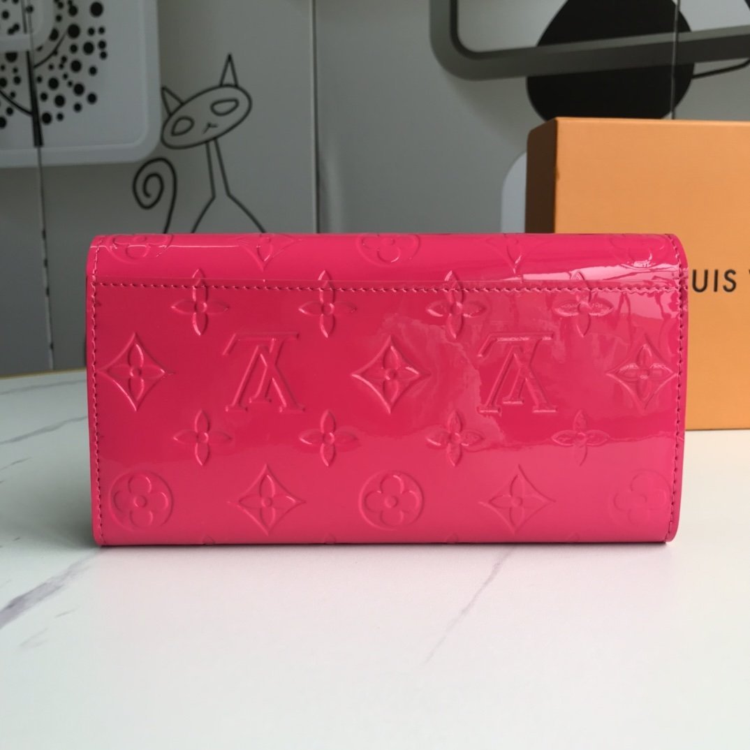 GLM - Top Quality Wallet LUV 004