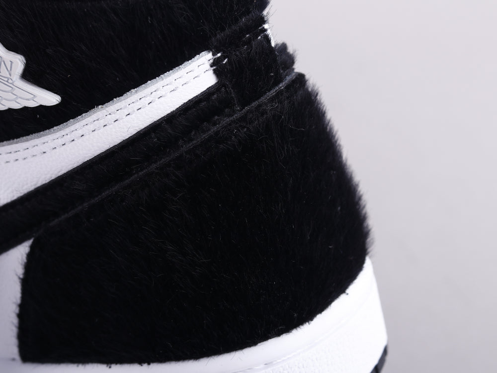 GLM - AJ1 horsehair black and white
