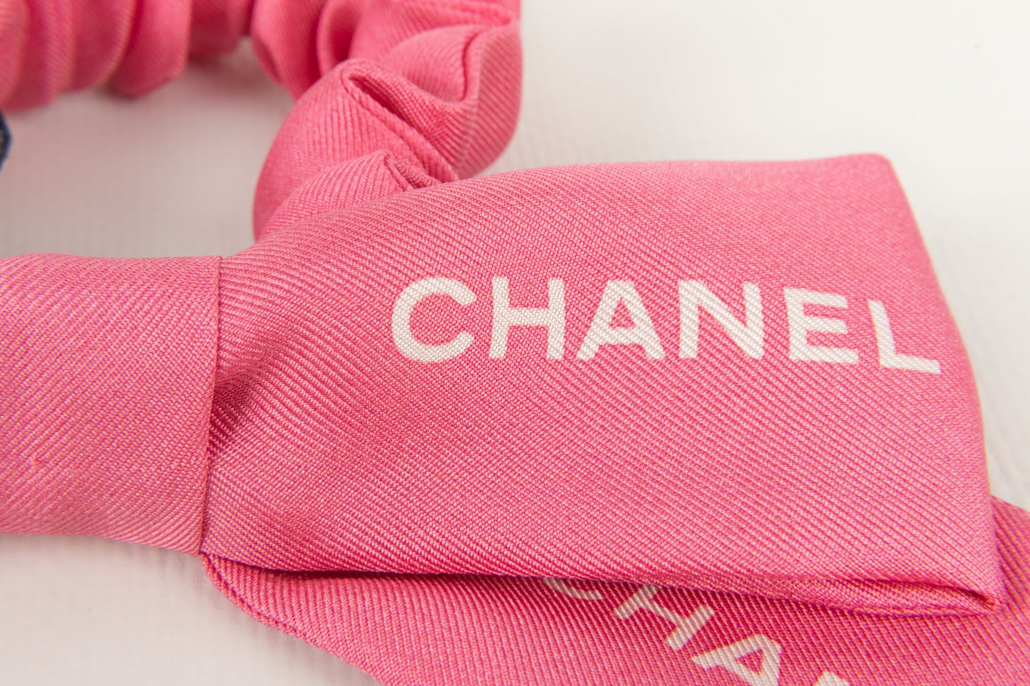 Accessoire de tÃƒÆ’Ã‚Âªte Chanel