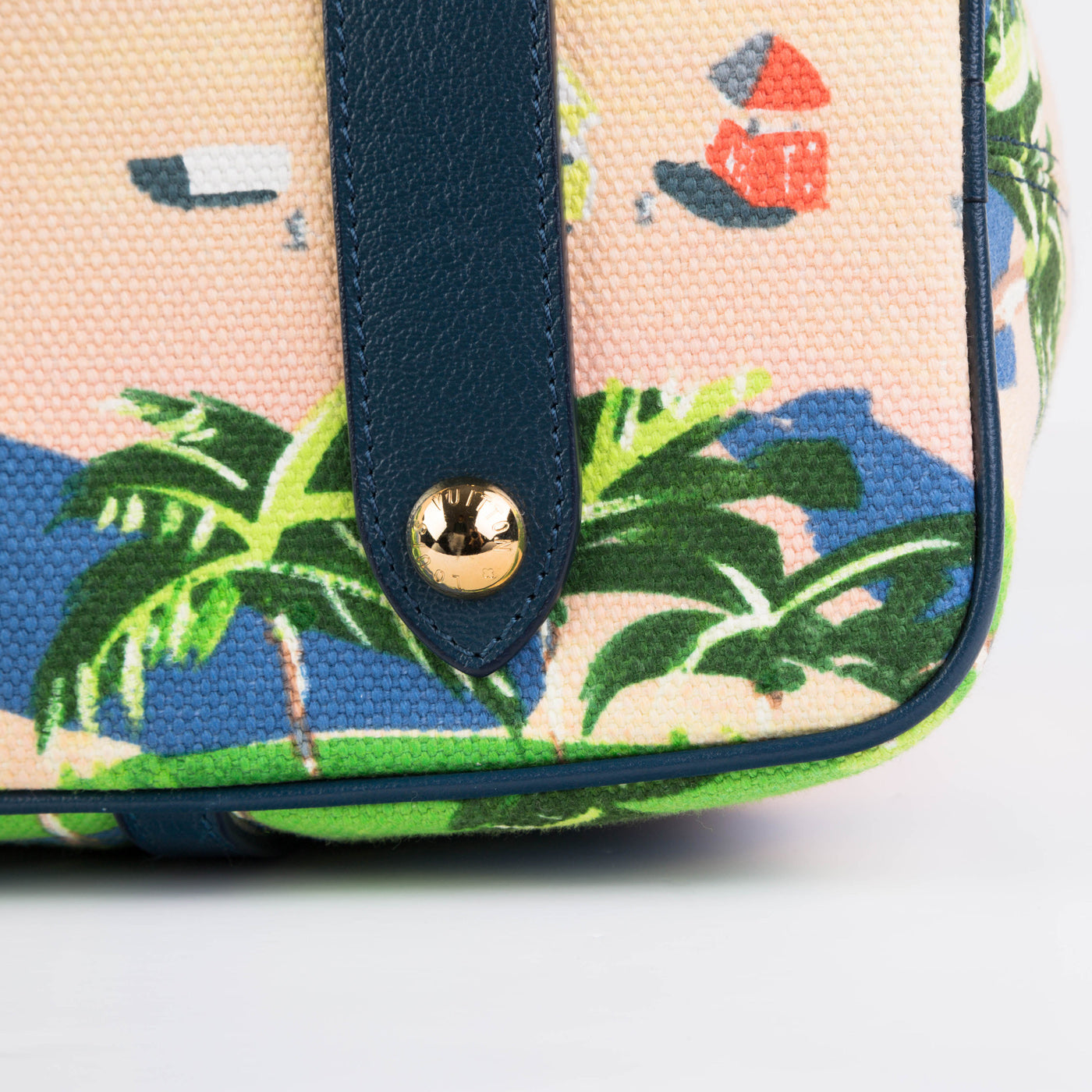 Louis Vuitton Ailleurs Escale Cabas MM