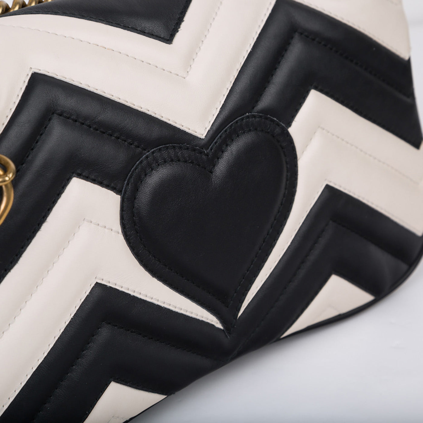 Gucci Marmont Small Matelass茅 bag