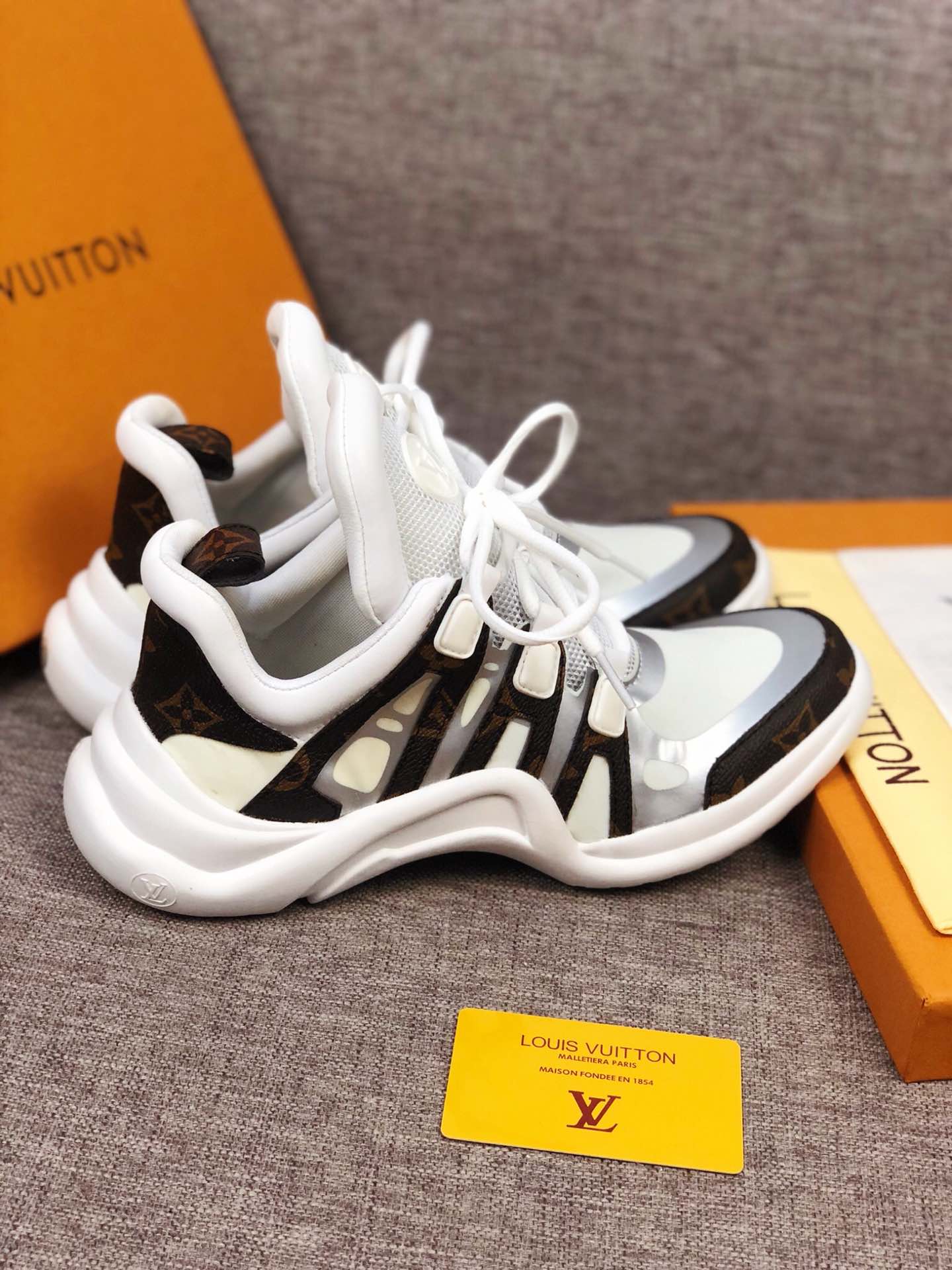 GLM - LUV Archlight White Brown Sneaker