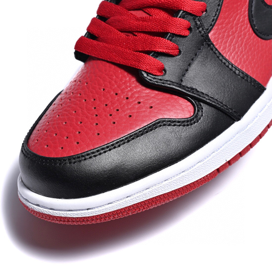 GLM - AJ1 Low reversal forbidden