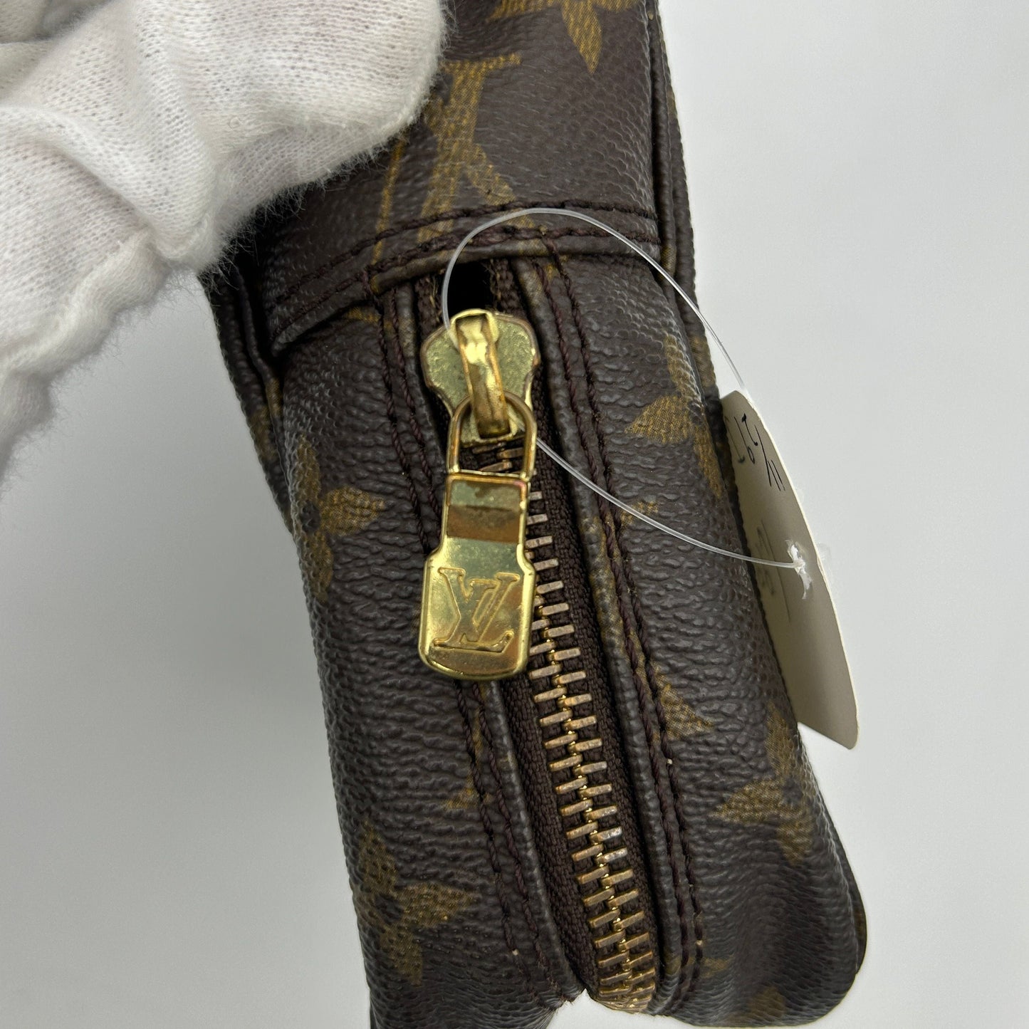 Louis Vuitton Trousse De Toilette Brown Canvas Clutch Bag lv9922sd