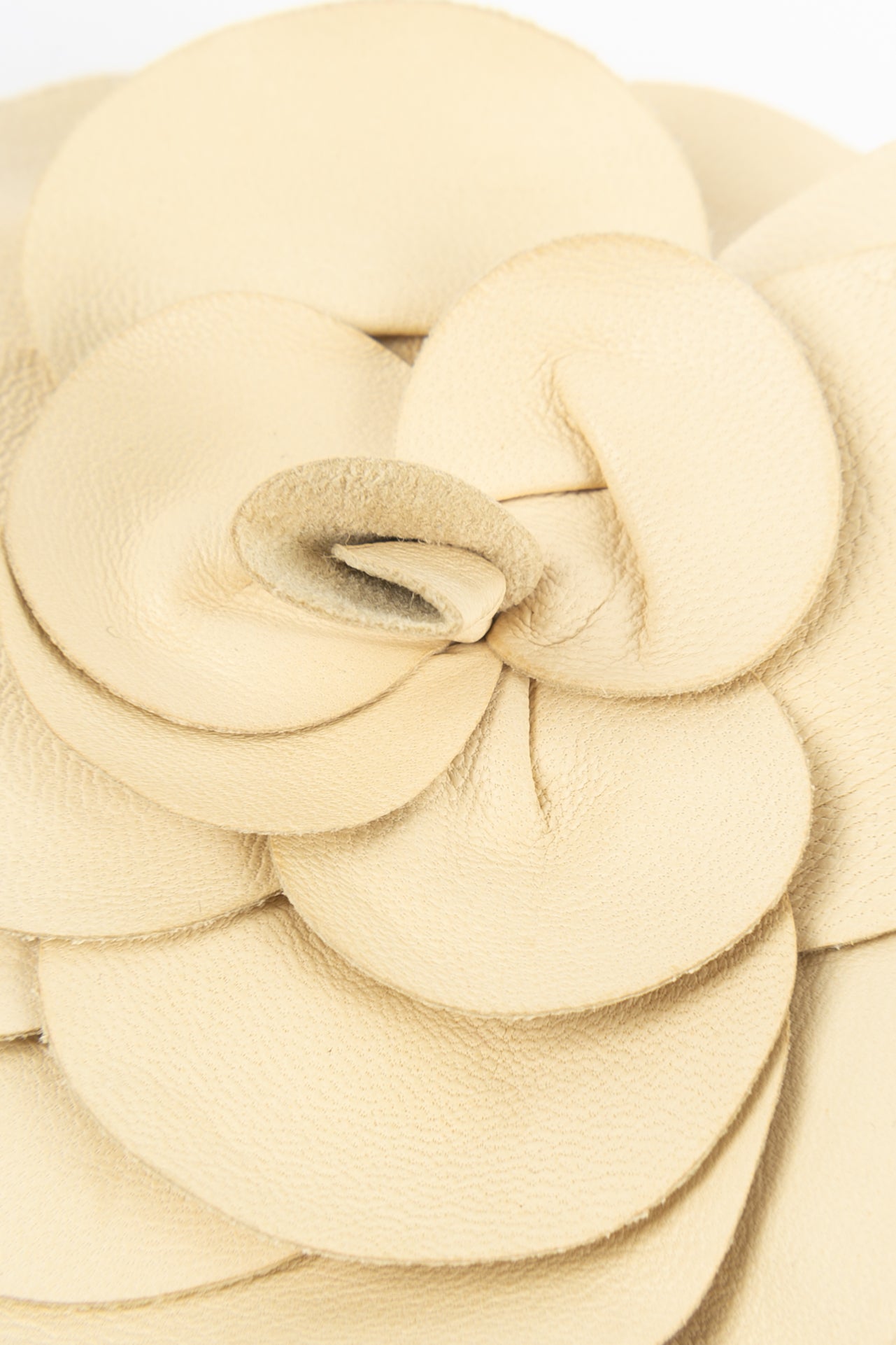 Broche camÃƒÆ’Ã‚Â©lia Chanel