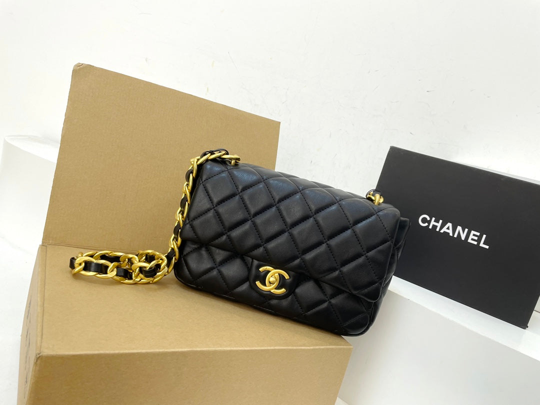Designer bags by Chanel 315