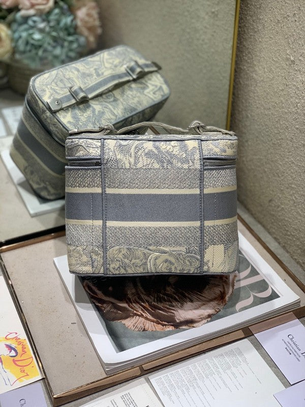 GLM - Dir Bags - 1974
