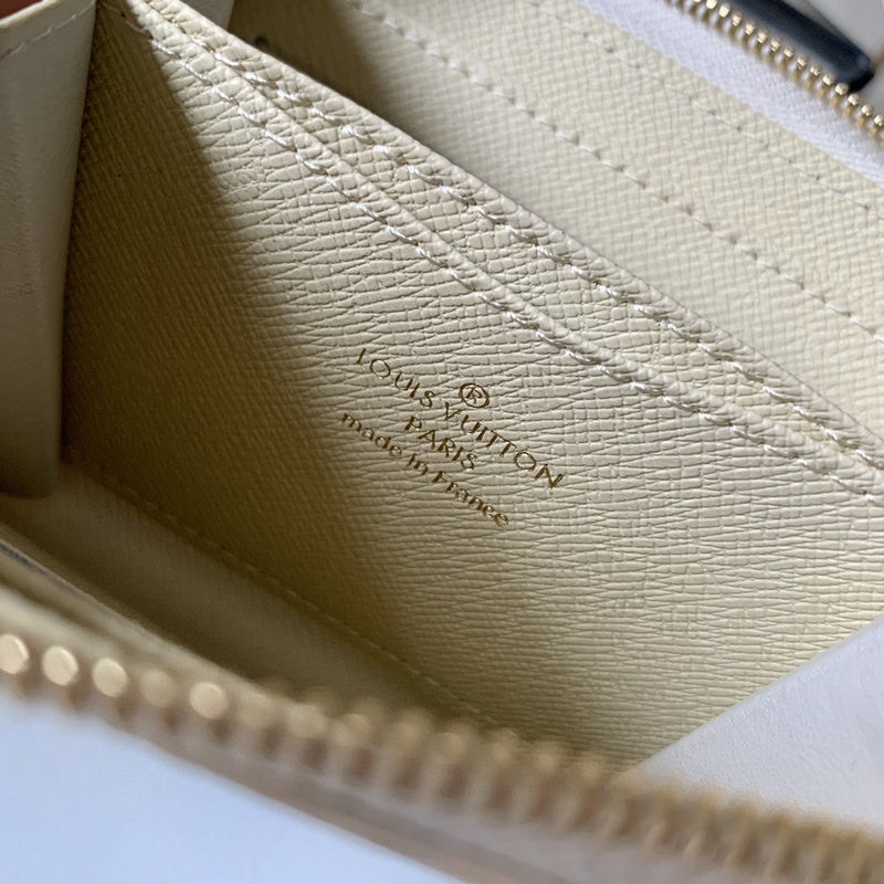 Glami - LOV Wallets - 208