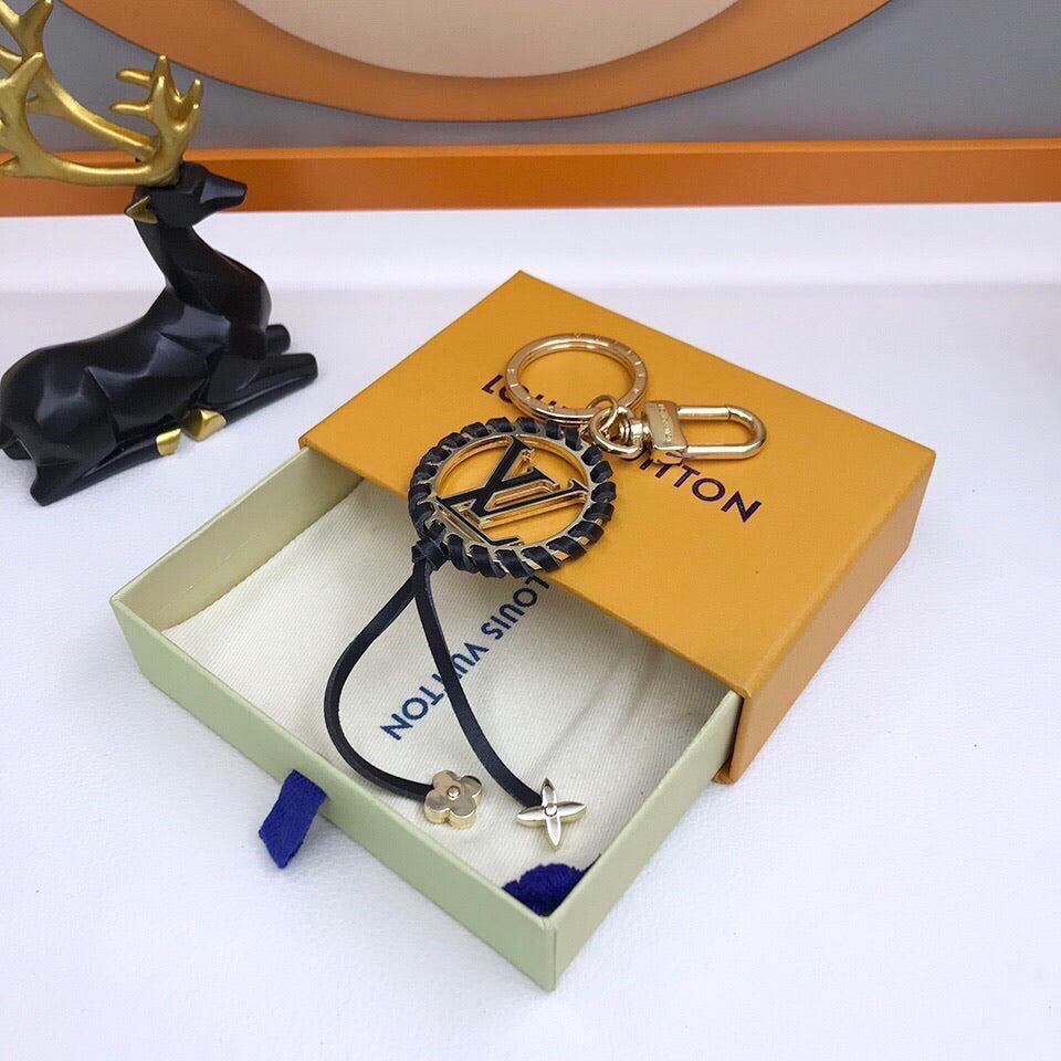 GLM - Top Quality Keychains LUV 006