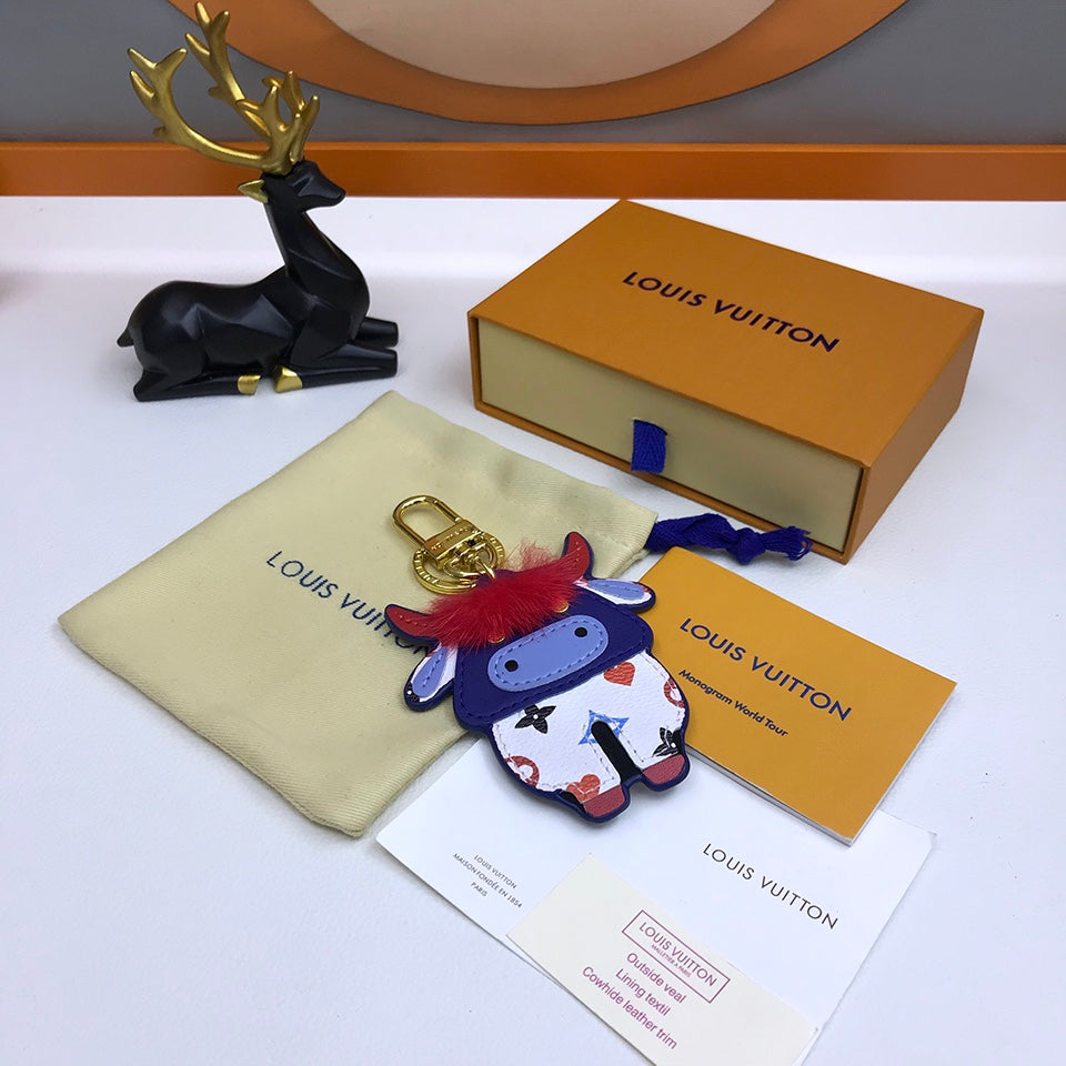 GLM -Top Quality Keychains LUV 083