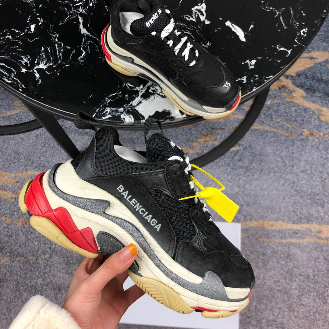 GLM - Top Quality Bla Sneaker 085
