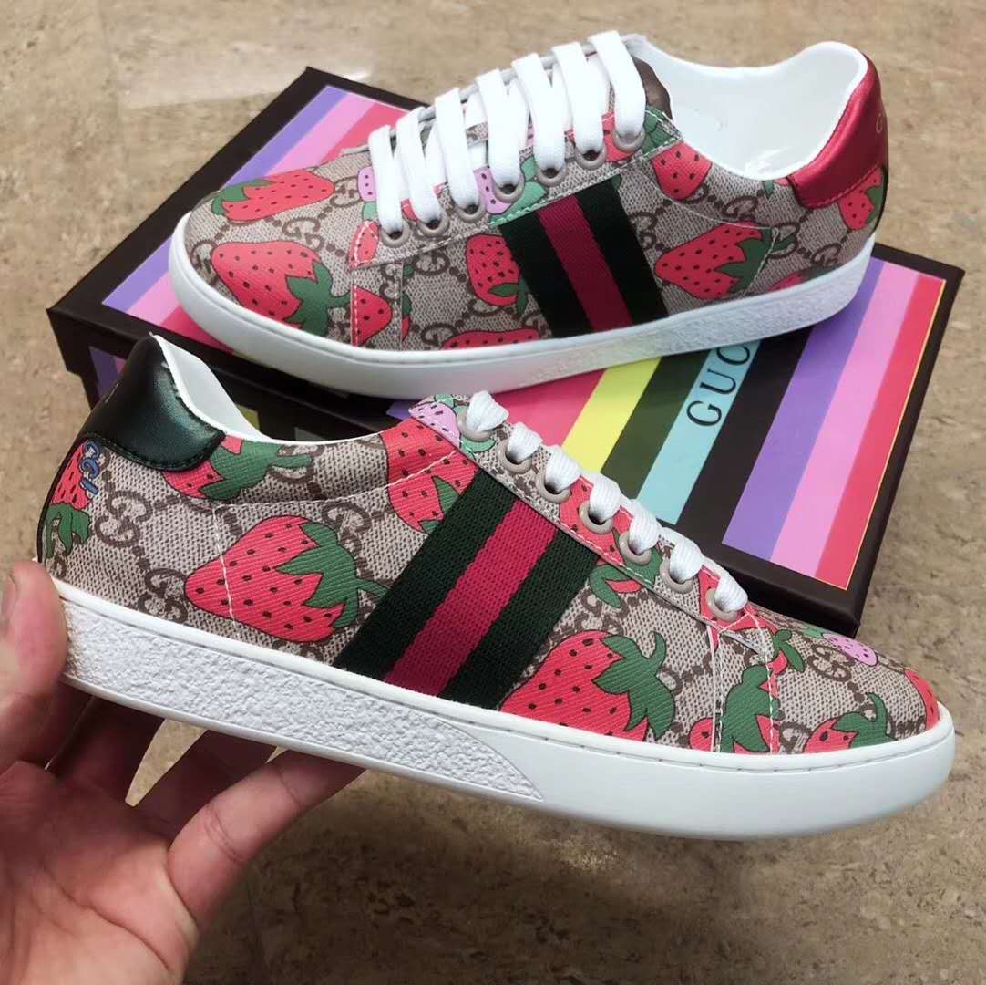 GLM-GCI STRAWBERRY ACE  Sneaker  033