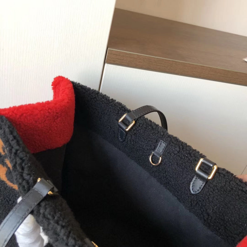 LOV2 Bags - Fashion Bags  2842