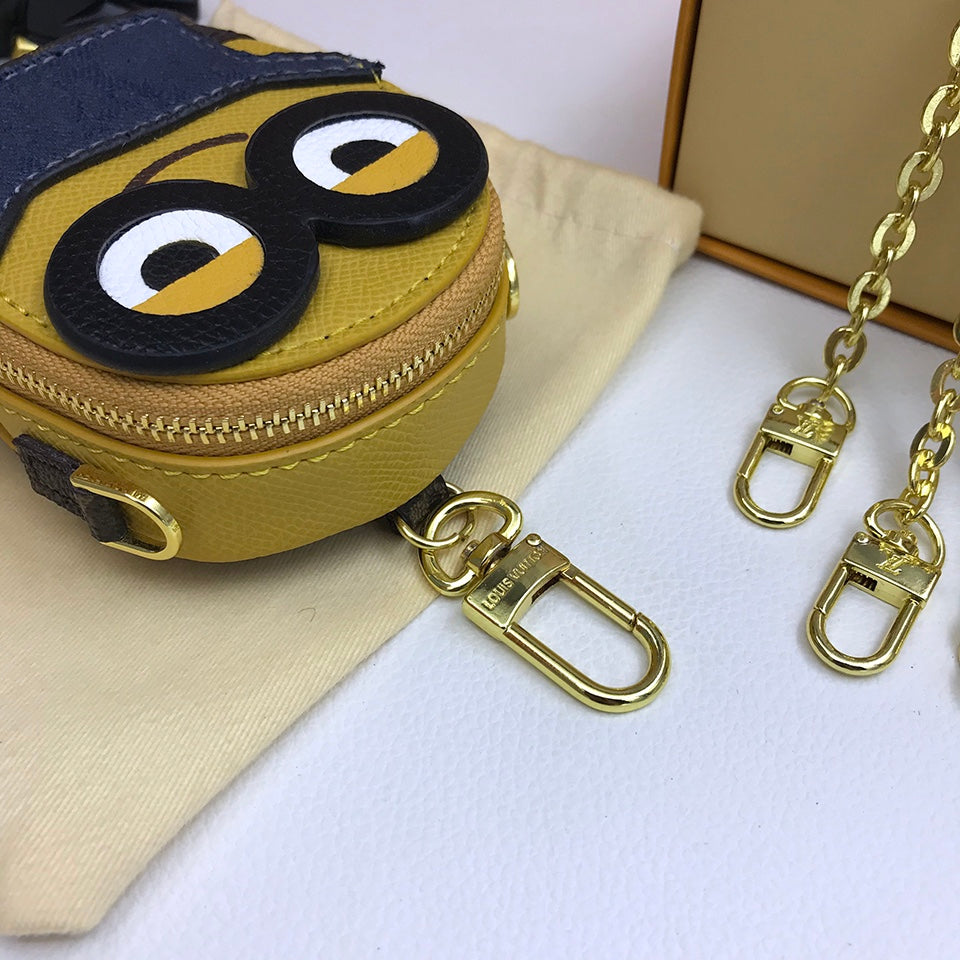 GLM -Top Quality Keychains LUV 062