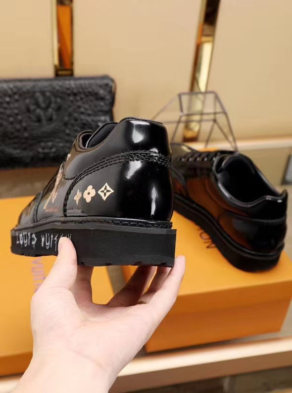 GLM - LUV Black Sneaker