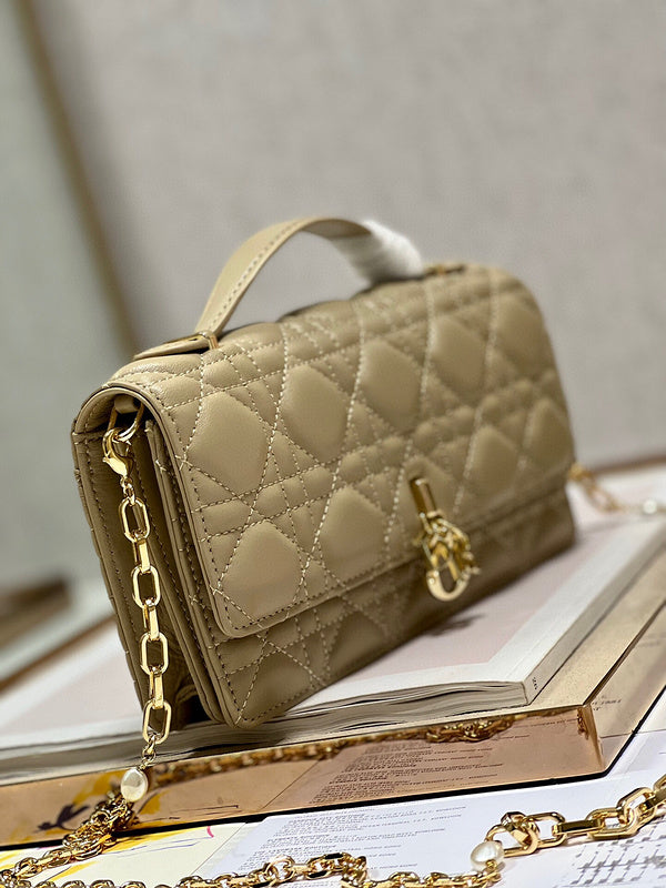 GLM - Dir Bags - 1411