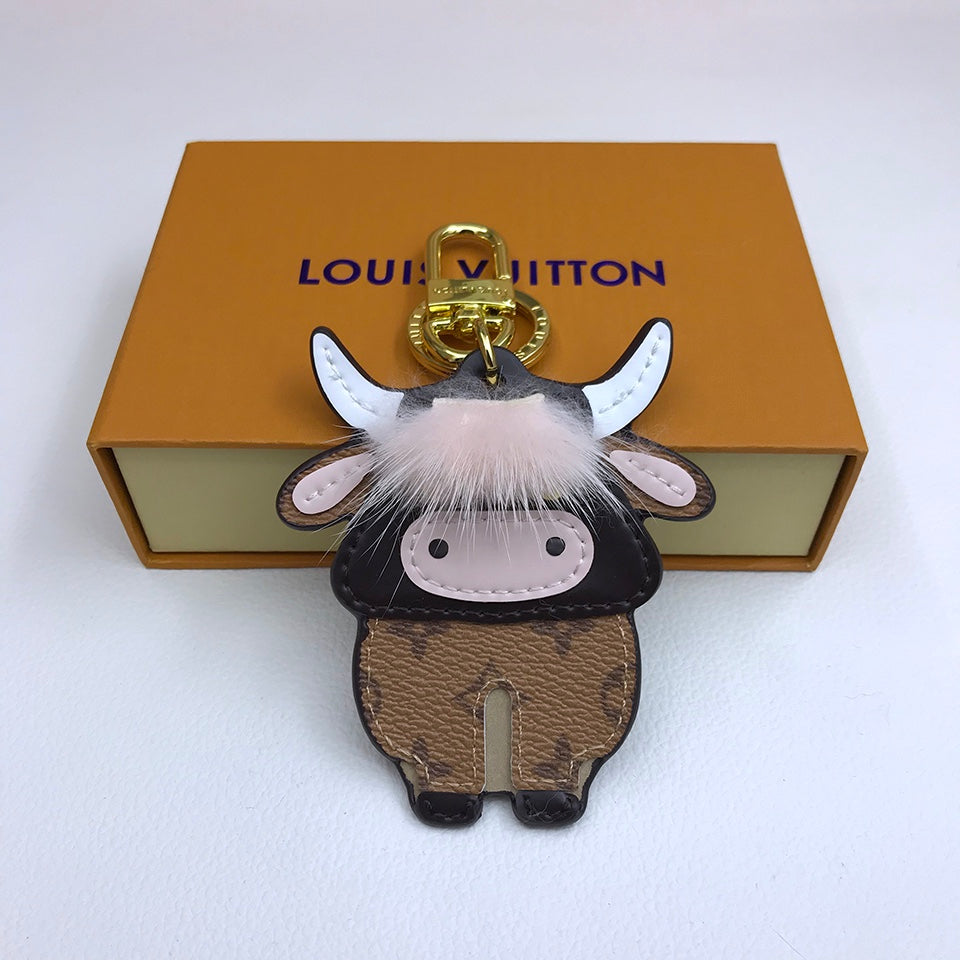 GLM -Top Quality Keychains LUV 085
