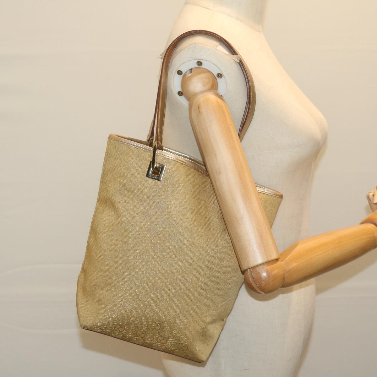 GUCCI GG Canvas Tote Bag Gold 002 1099 61245