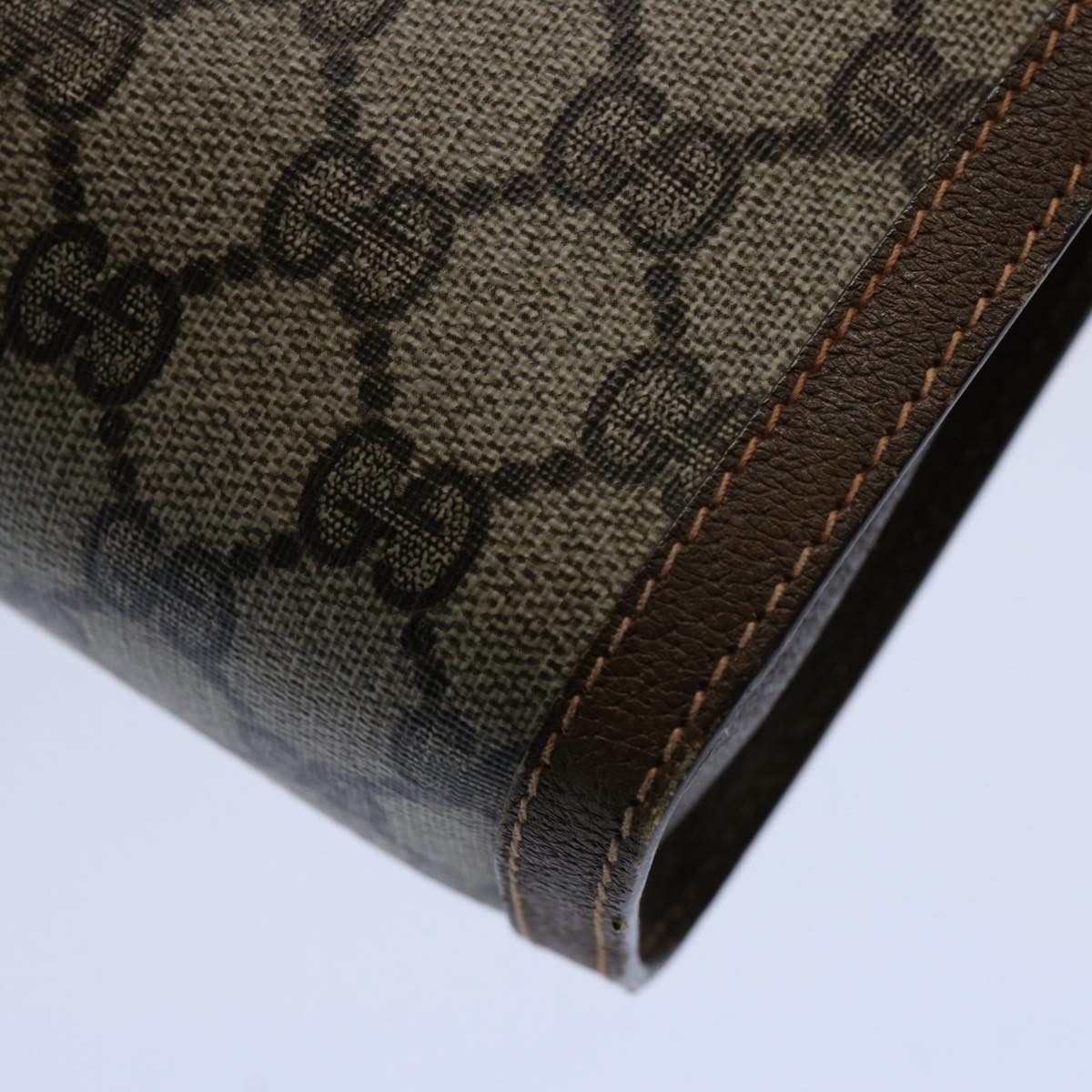 GUCCI GG Supreme Web Sherry Line Clutch Bag Beige Red Green 89 01 032 61455