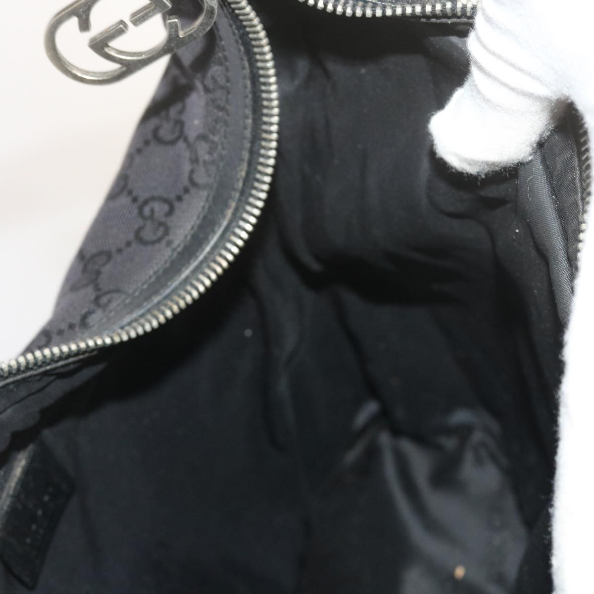 GUCCI GG Canvas Shoulder Bag Black 61700