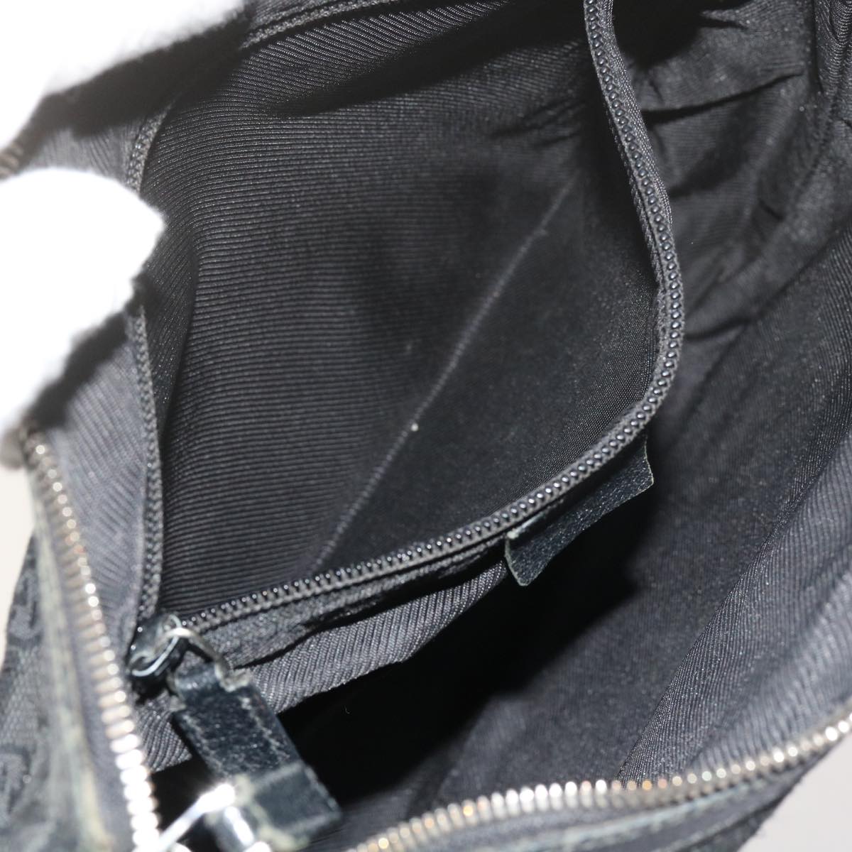 GUCCI GG Canvas Shoulder Bag Black 61704