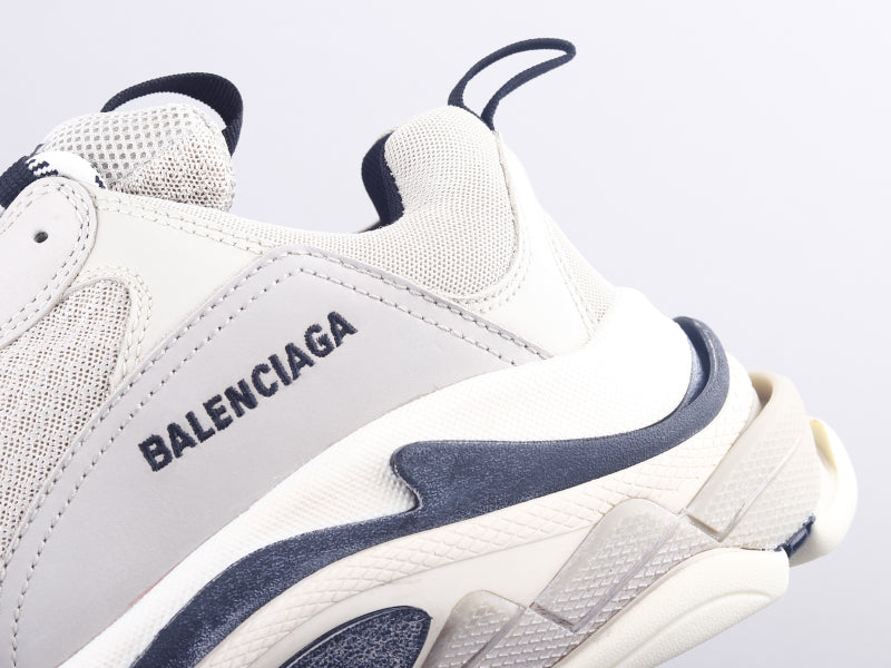 GLM - Bla Triple S New Gray Sneaker