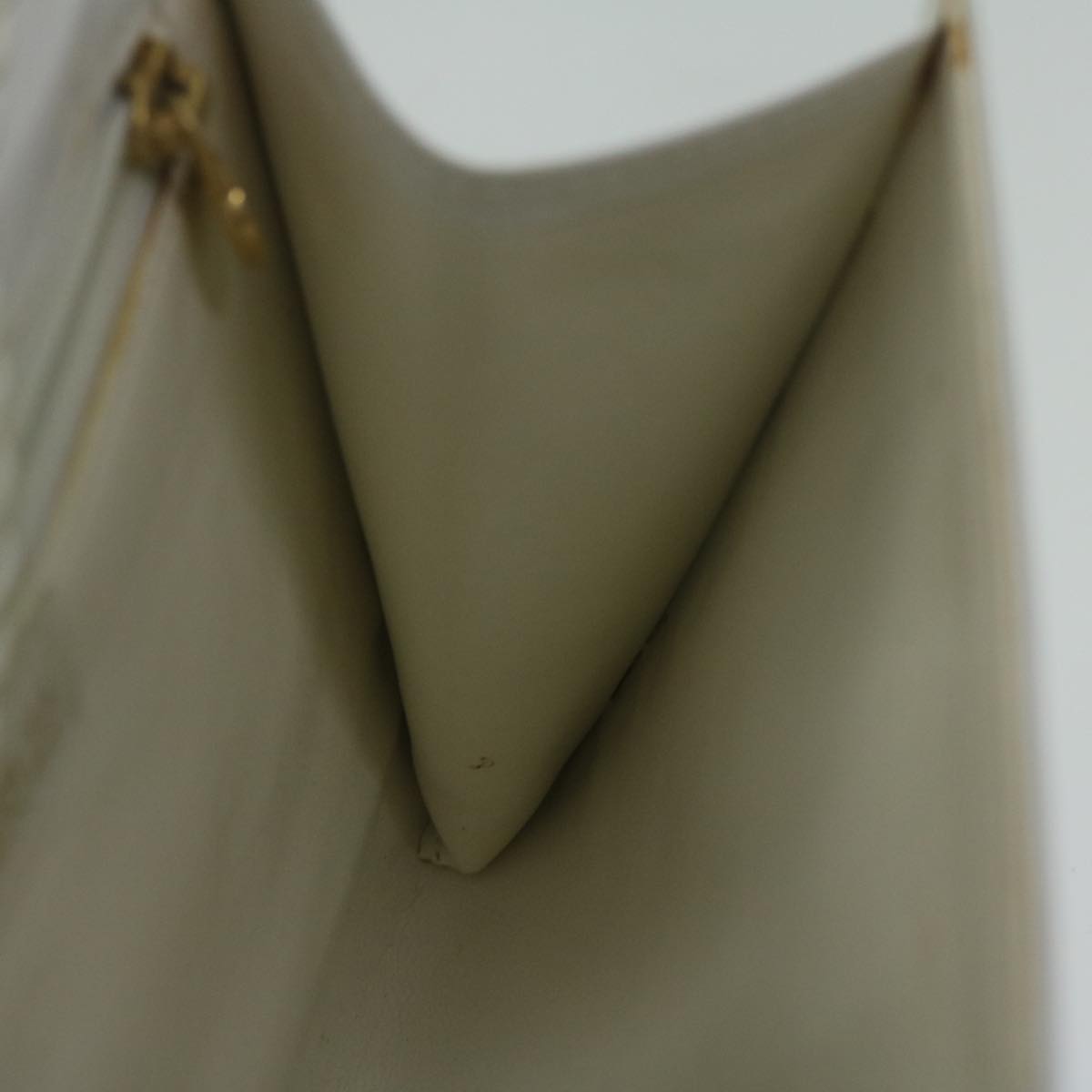 FENDI Shoulder Bag Leather White 61891