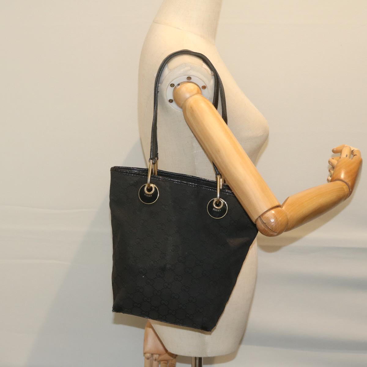 GUCCI GG Canvas Tote Bag Black 120840 61899
