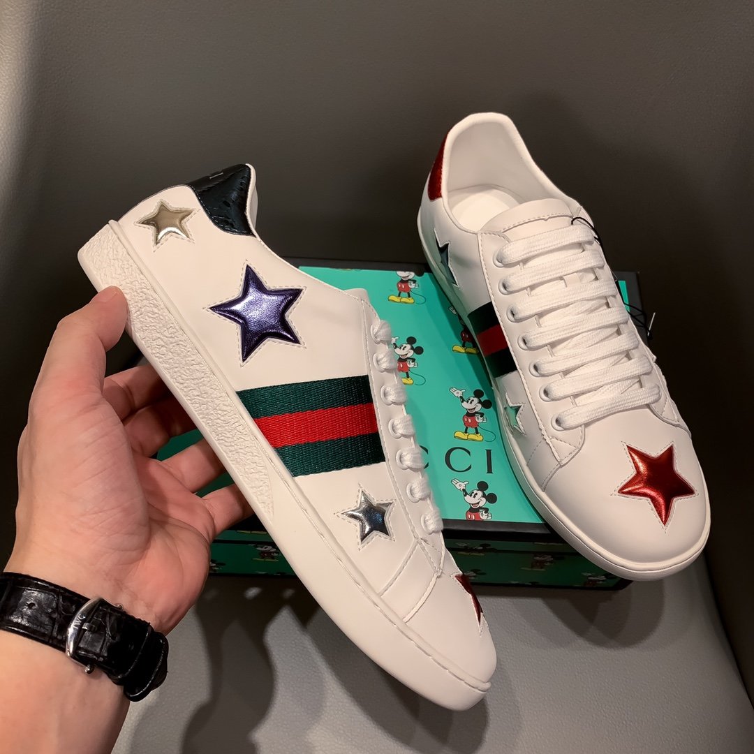 GLM-GCI  ACE LEATHER SNEAKER WITH  STAR 109