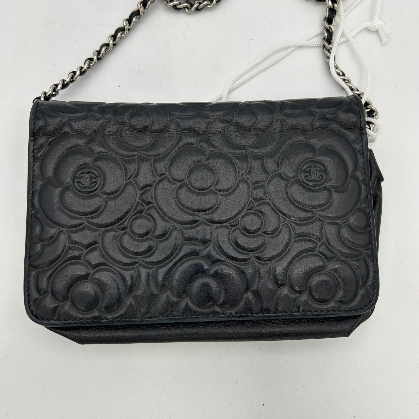 Chanel Camellia Wallet On Chain - Black Clutches, Handbags LA32119
