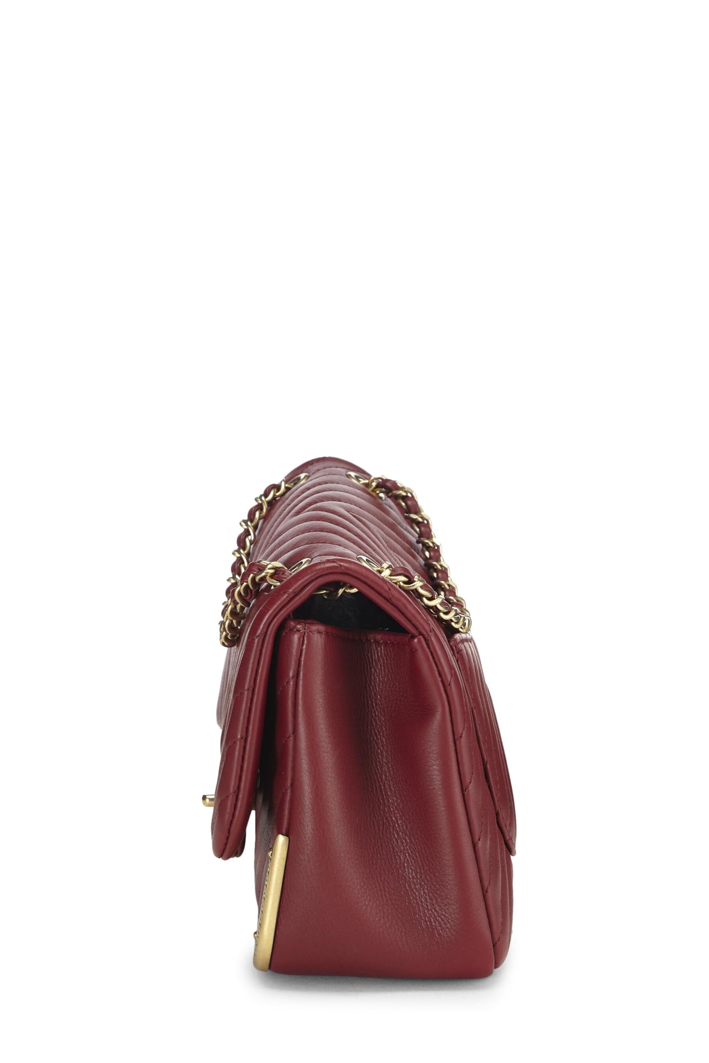 Chanel,  Paris-Cosmopolite Red Chevron Lambskin Rock the Corner Flap Bag Small, Red