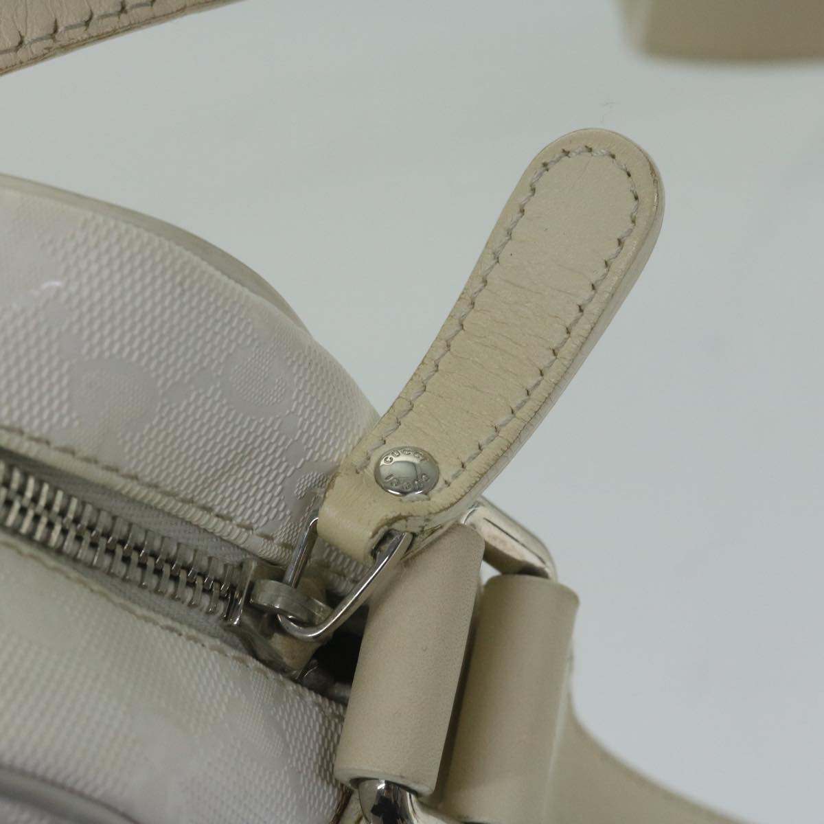 GUCCI GG implementation Shoulder Bag White 201448 62086