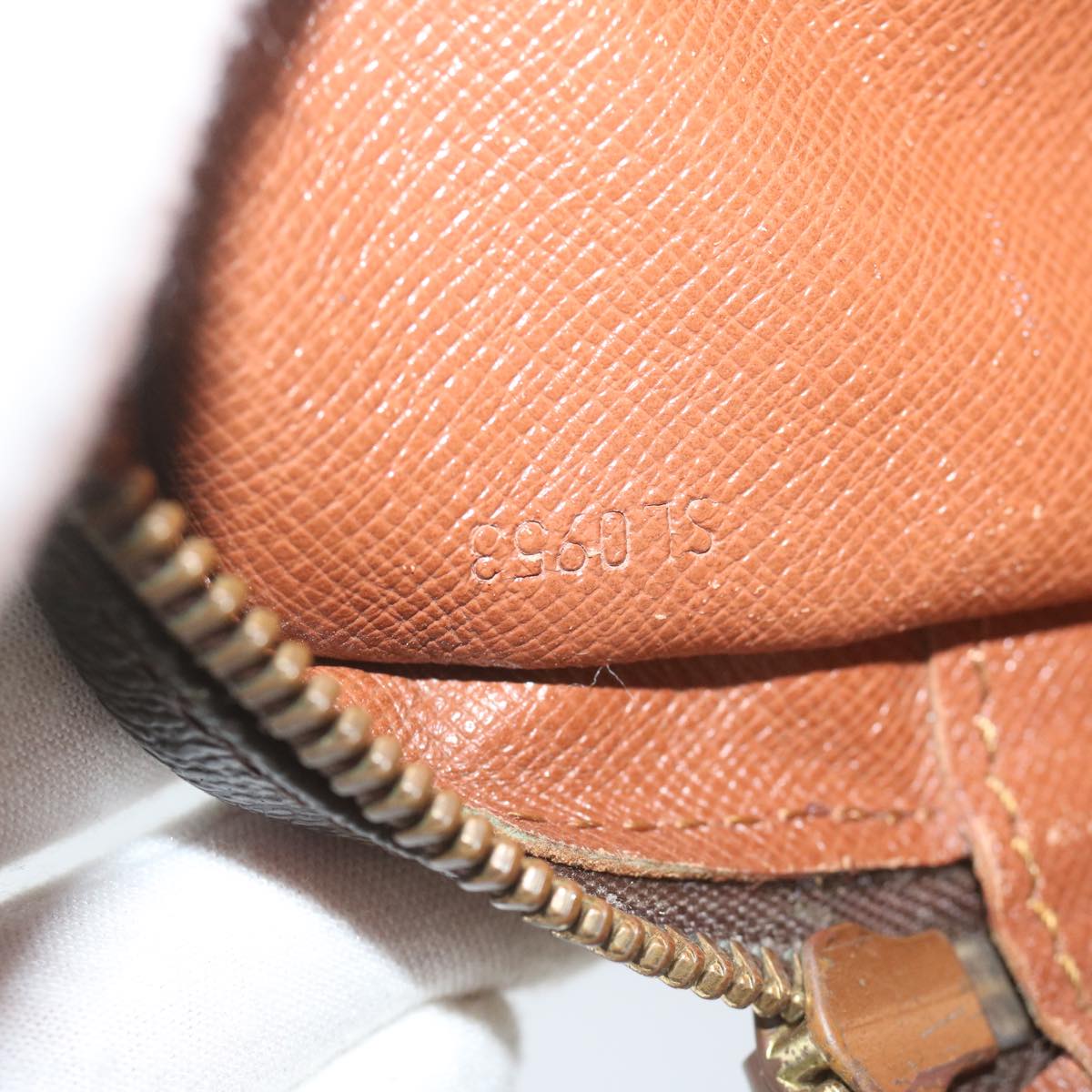 LOUIS VUITTON Monogram Marly Dragonne GM Clutch Bag M51825 LV 62145
