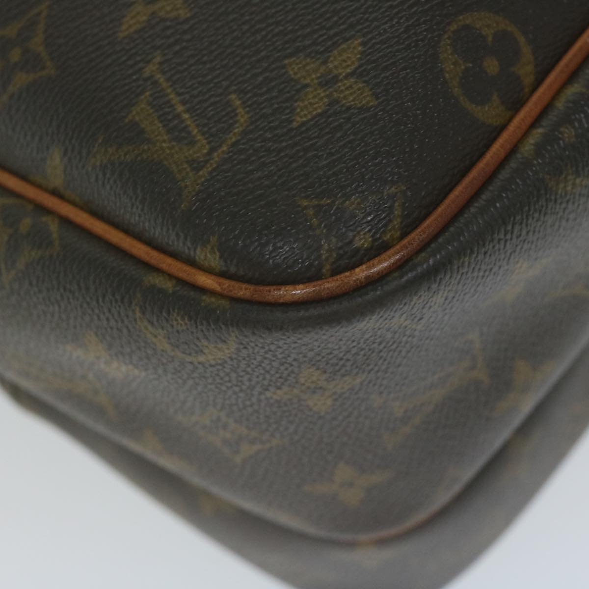LOUIS VUITTON Monogram Reporter GM Shoulder Bag M45252 LV 62225