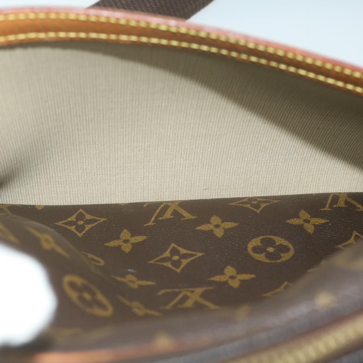 LOUIS VUITTON Monogram Reporter GM Shoulder Bag M45252 LV 62225