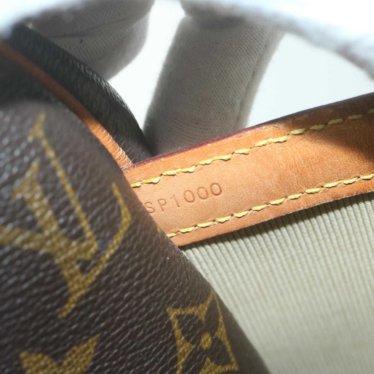 LOUIS VUITTON Monogram Reporter GM Shoulder Bag M45252 LV 62225
