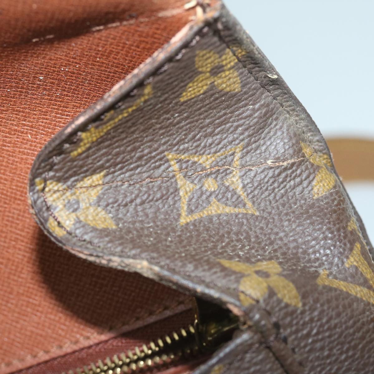 LOUIS VUITTON Monogram Saint Cloud GM Shoulder Bag M51242 LV 62452