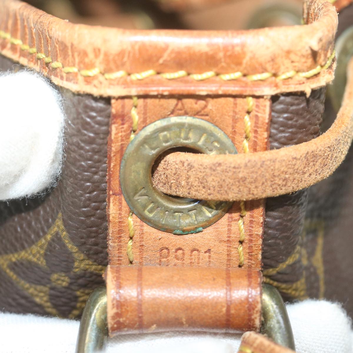 LOUIS VUITTON Monogram Petit Noe Shoulder Bag M42226 LV 62510