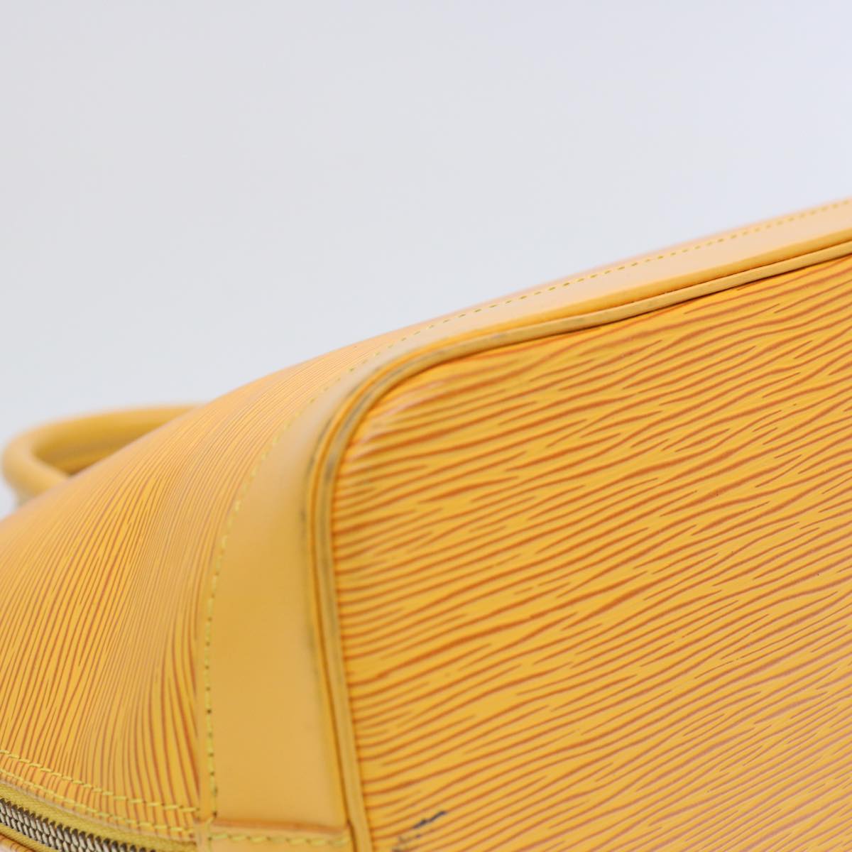 LOUIS VUITTON Epi Alma Hand Bag Tassili Yellow M52149 LV 62790