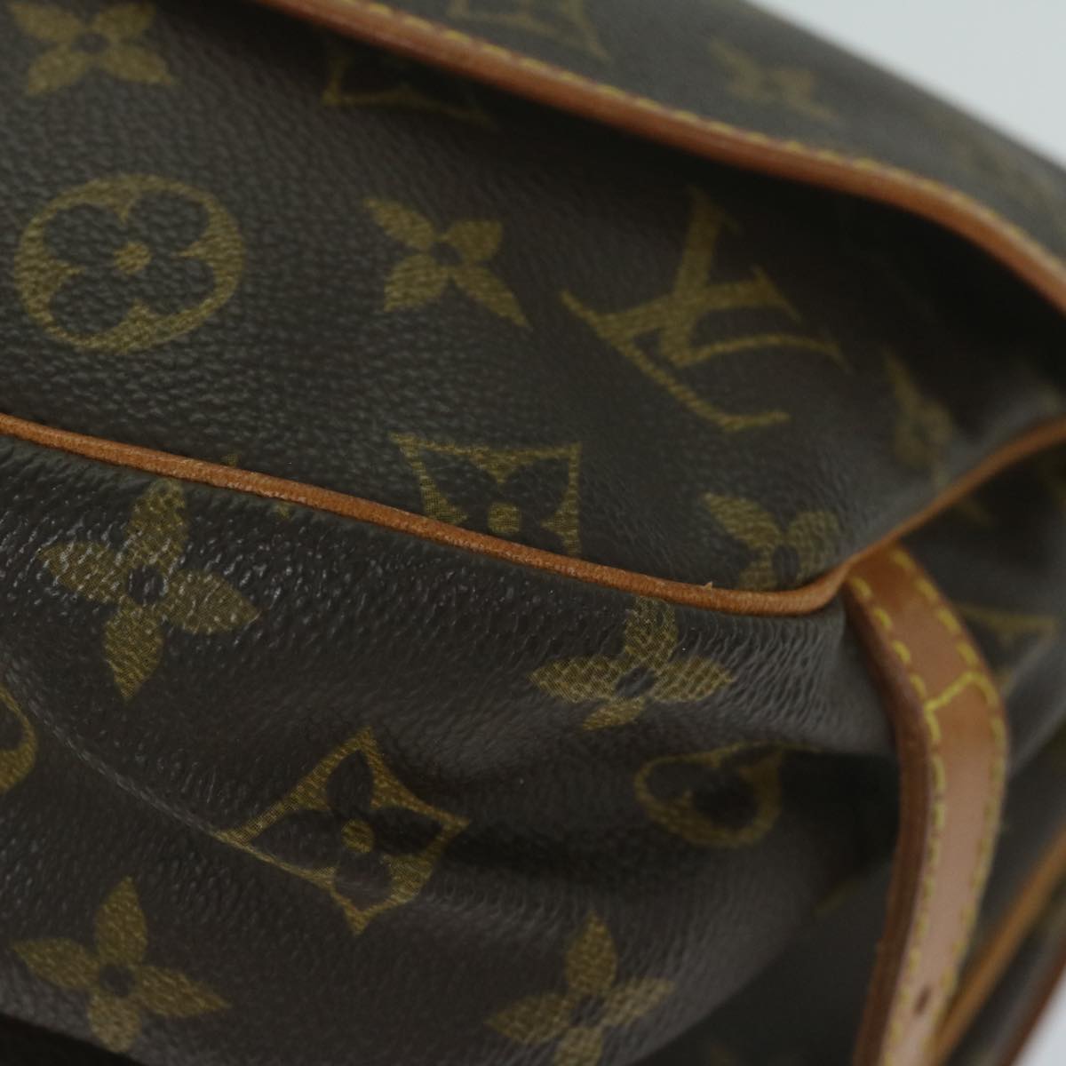 LOUIS VUITTON Monogram Saumur 30 Shoulder Bag M42256 LV 62922