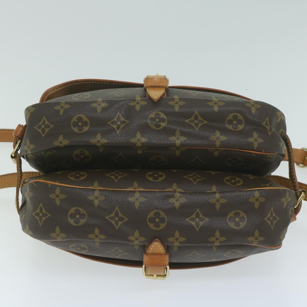 LOUIS VUITTON Monogram Saumur 30 Shoulder Bag M42256 LV 62922