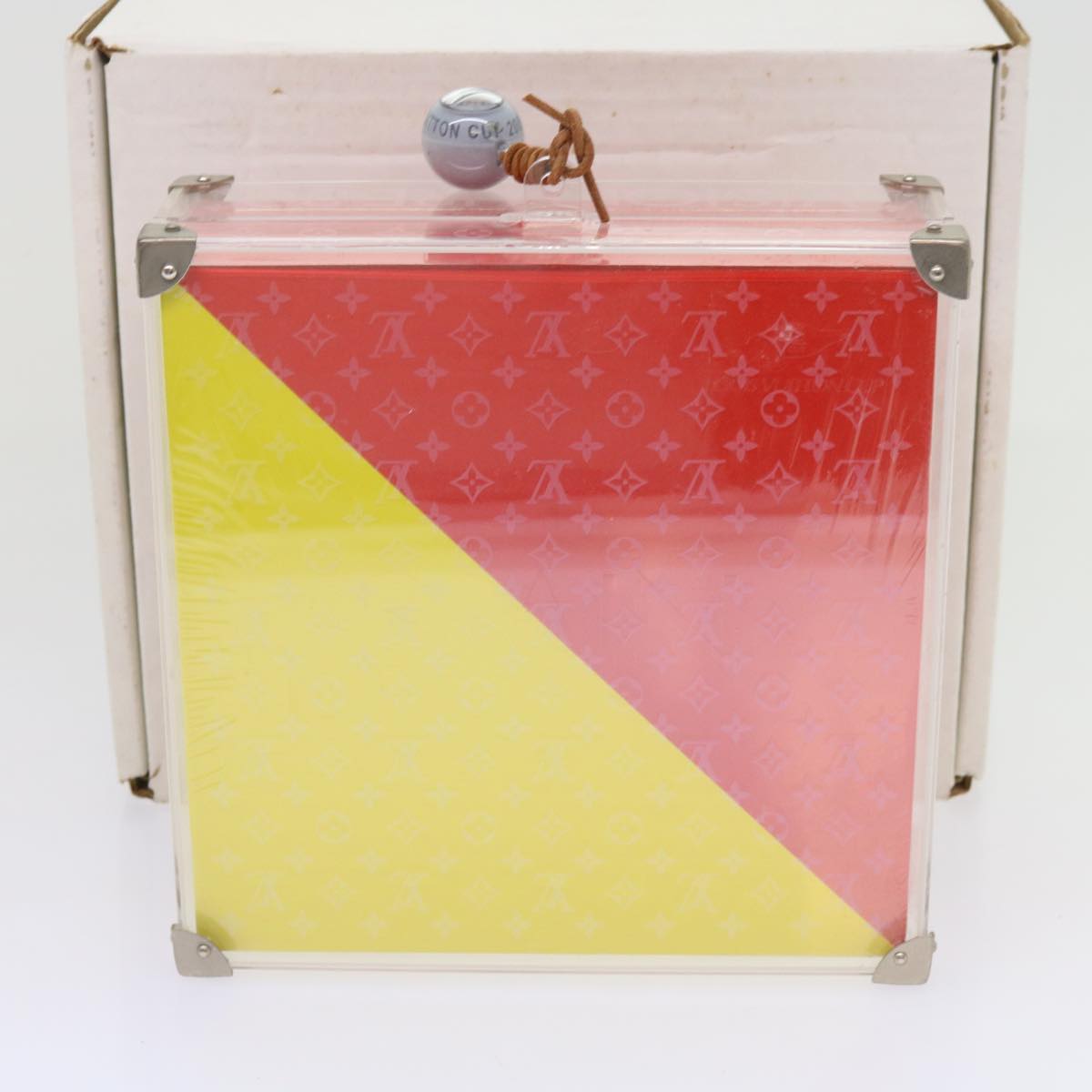 LOUIS VUITTON LV Cup Switzerland Puzzle Visionaire 30 Limited 6000 62958A