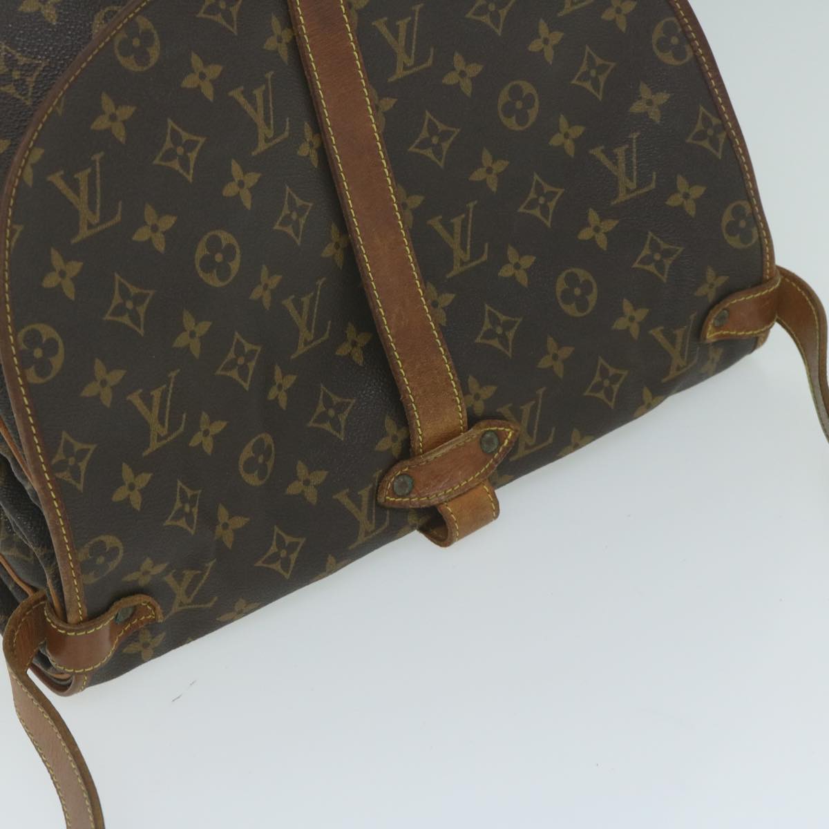 LOUIS VUITTON Monogram Saumur 35 Shoulder Bag M42254 LV 63107