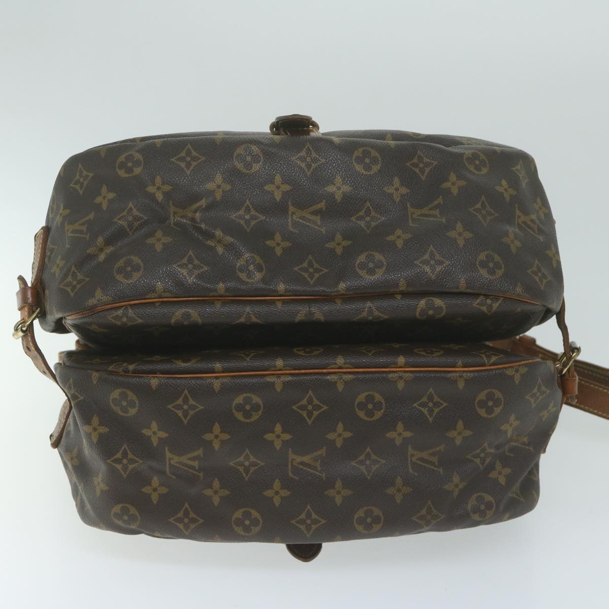 LOUIS VUITTON Monogram Saumur 35 Shoulder Bag M42254 LV 63107