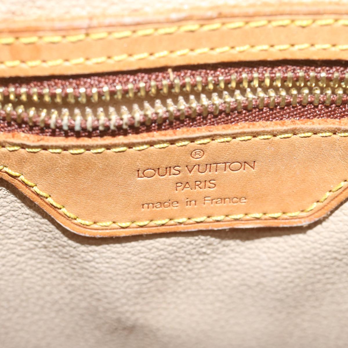 LOUIS VUITTON Monogram Bucket GM Shoulder Bag M42236 LV 63345