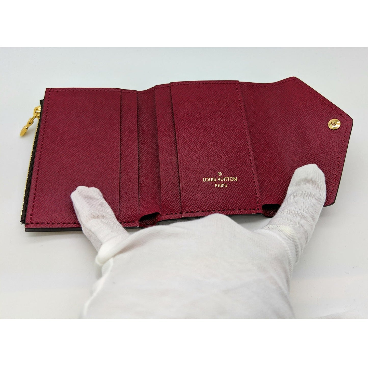 Louis Vuitton 2018 Monogram ZoÃ© Fuchsia Wallet